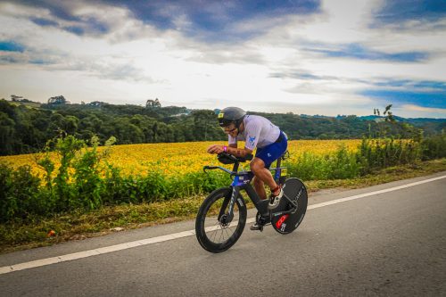 Nubank Ultravioleta IRONMAN 70.3 Curitiba 2026