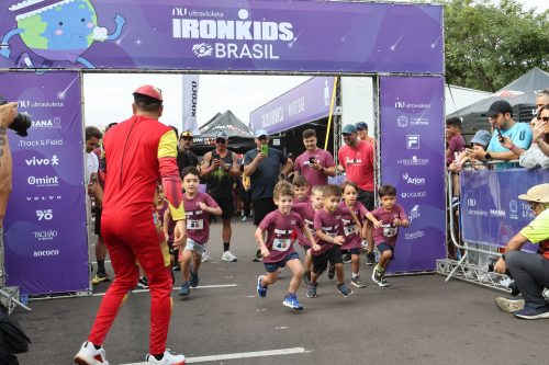 Nubank Ultravioleta IRONKIDS Curitiba-Paraná